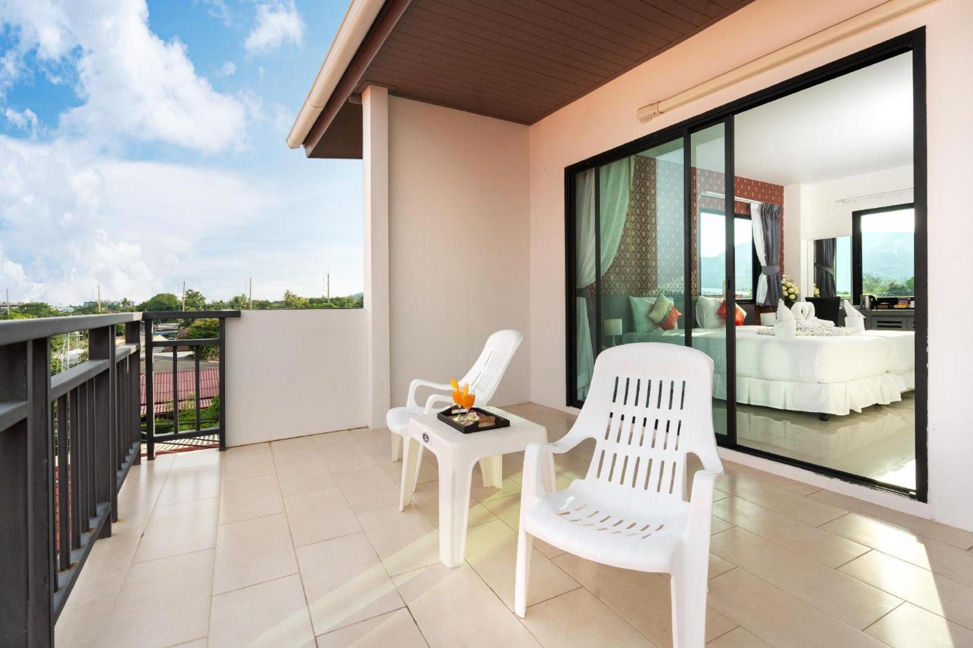 The Thames Pool Access Resort & Villa - Sha Extra Plus Chalong Exteriör bild