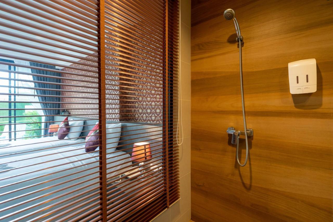 The Thames Pool Access Resort & Villa - Sha Extra Plus Chalong Exteriör bild
